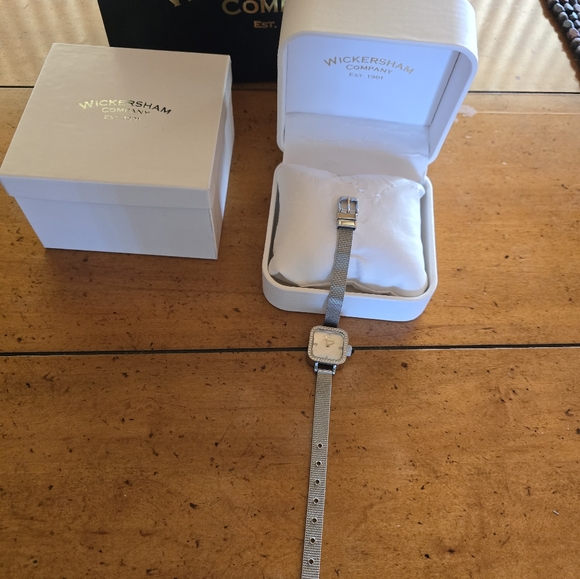 New original box Tycoon Swiss movement Swarovski crystal detail watch. - Picture 6 of 7